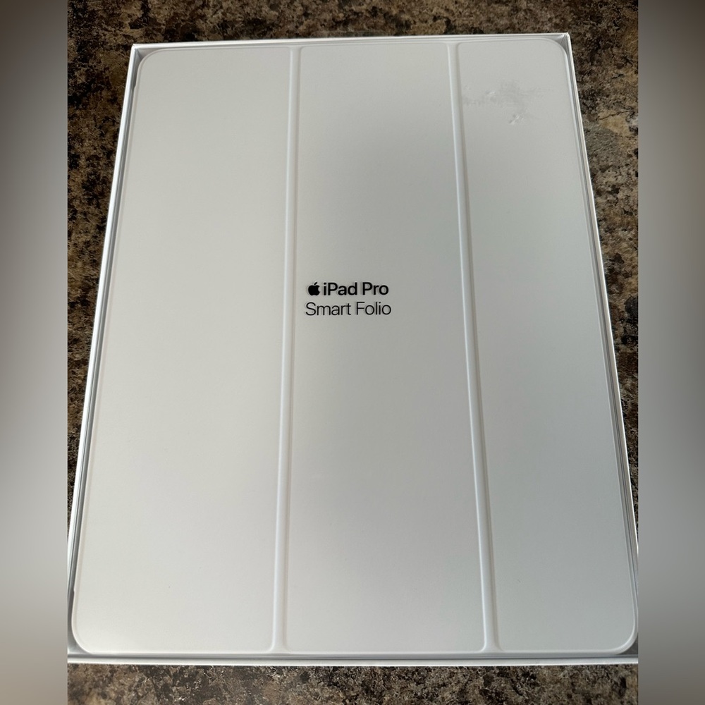 Apple iPad Pro Smart Folio
